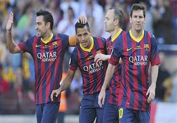 barcelona looks to take advantage of 2nd league chance