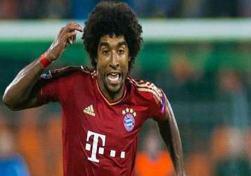 bayern defender dante extends contract until 2017.