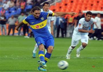 boca juniors 1 point away from argentine title