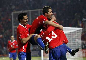 copa chile edges peru to top group c