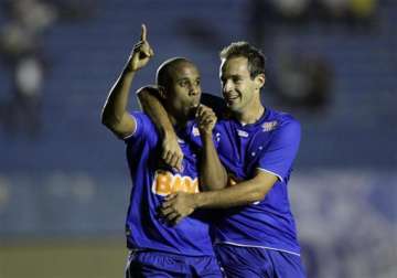 cruzeiro opens 13 point lead in brazilian league