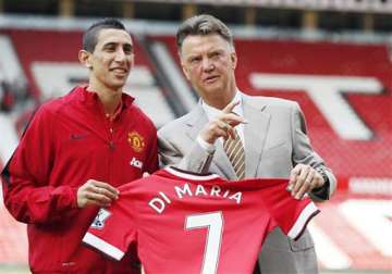 don t expect miracles from di maria van gaal says