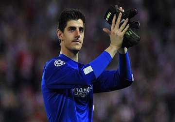 epl courtois gets nod over cech as chelsea goalkeeper