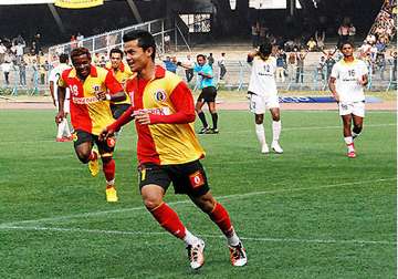 east bengal go down to churchill in i league