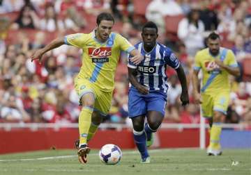 emirates cup porto recovers to beat napoli