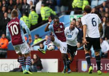 english premier league tottenham beats aston villa 2 0