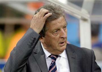 fifa world cup england asks hodgson to stay on despite exit