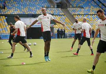 fifa world cup kompany starts for belgium against russia