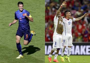 fifa world cup netherlands chile to play out crucial match in group b