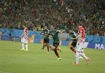 fifa world cup mexico beats croatia 3 1 advances next round in world cup