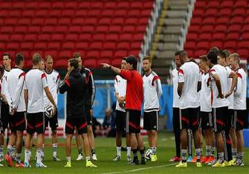 fifa world cup mustafi starts in defense for germany