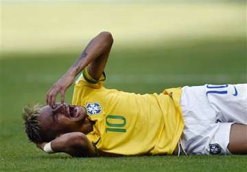 fifa world cup brazil downplays neymar injuries ahead of quarter final against colombia