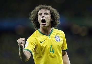 fifa world cup brazil beats colombia 2 1 to reach semifinals