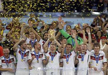 fifa world cup goetze scores late to give germany the world cup
