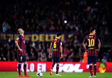fifa suspends barcelona transfer ban during appeal