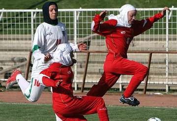 fifa panel approves islamic headscarves for women