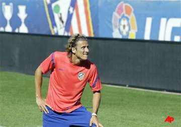 forlan out of inter milan s champions league group