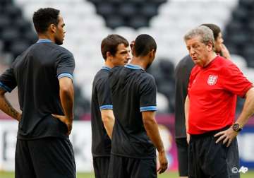 hodgson defends england s credentials