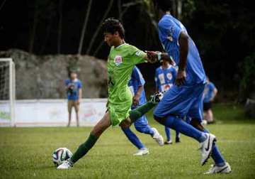 india pakistan resume rivalry on football pitch