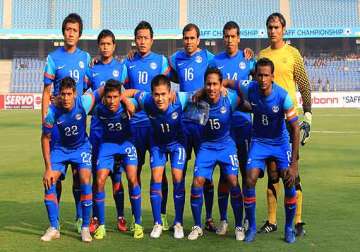 india suffer 0 2 defeat against pak in football friendly