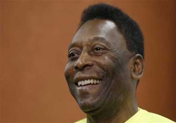 pele says he has recovered after his health scare