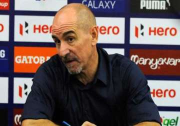 isl atletico under pressure to reach semis says coach habas