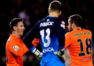 barcelona smashes deportivo la coruna 4 0