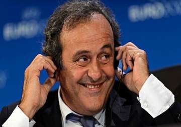 michel platini says he won t support blatter in fifa vote