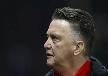 disappointed van gaal to contest charge for referee comments
