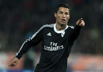 real madrid beats almeria 4 1 in spanish league