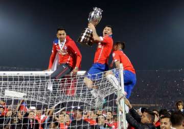 chile beats argentina 4 1 on penalties to win copa america