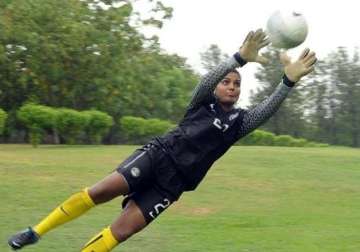 indian female footballer signed up by epl club west ham united