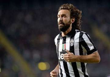 juventus midfielder pirlo out with injured thigh