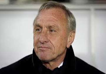 cruyff calls ronaldo s ballon d or win absurd