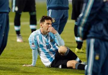 lionel messi s family heckled by chilean fans during copa america s final match