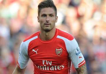 arsenal will not copy chelsea s style striker giroud