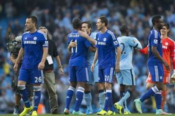 lampard stuns former club chelsea united implodes