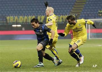 inter milan advances to italian cup quarterfinals