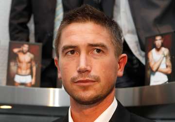 kewell recalled for australia s wcup qualifiers