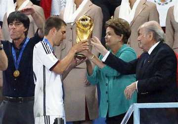 know german world cup winning captain lahm who retires from international football