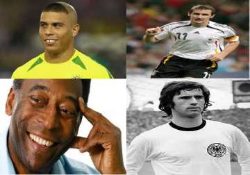 know the top five goal scorers in the history of football world cup.