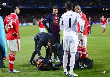 lionel messi s knee injury very serious