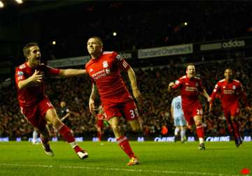 liverpool reaches league cup final with 2 2 draw