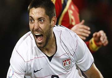 liverpool wants to sign us forward clint dempsey