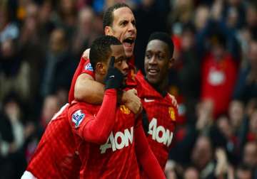 man united in title race for english premier league