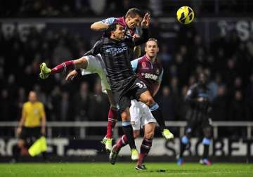 man city held to 0 0 draw by west ham in league