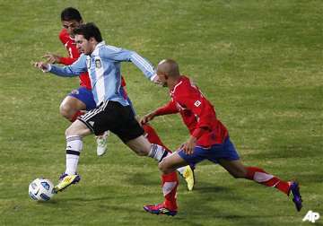 messi shines for argentina