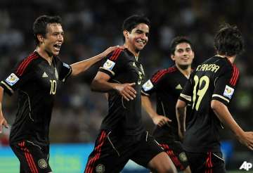 mexico advances in u20 world cup after draw