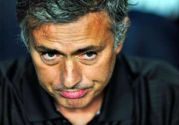 mourinho apologizes to madrid as lengthy ban looms