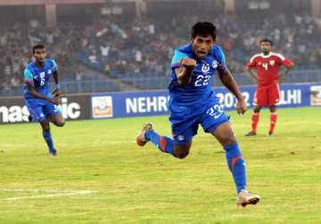 nehru cup final cameroon can spoil india s party